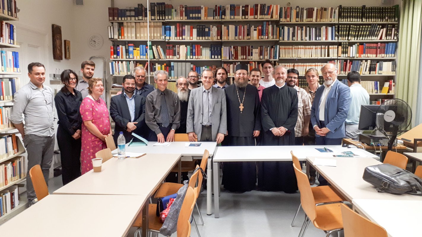 Conferință despre părintele Teofil Părăian la München 16657