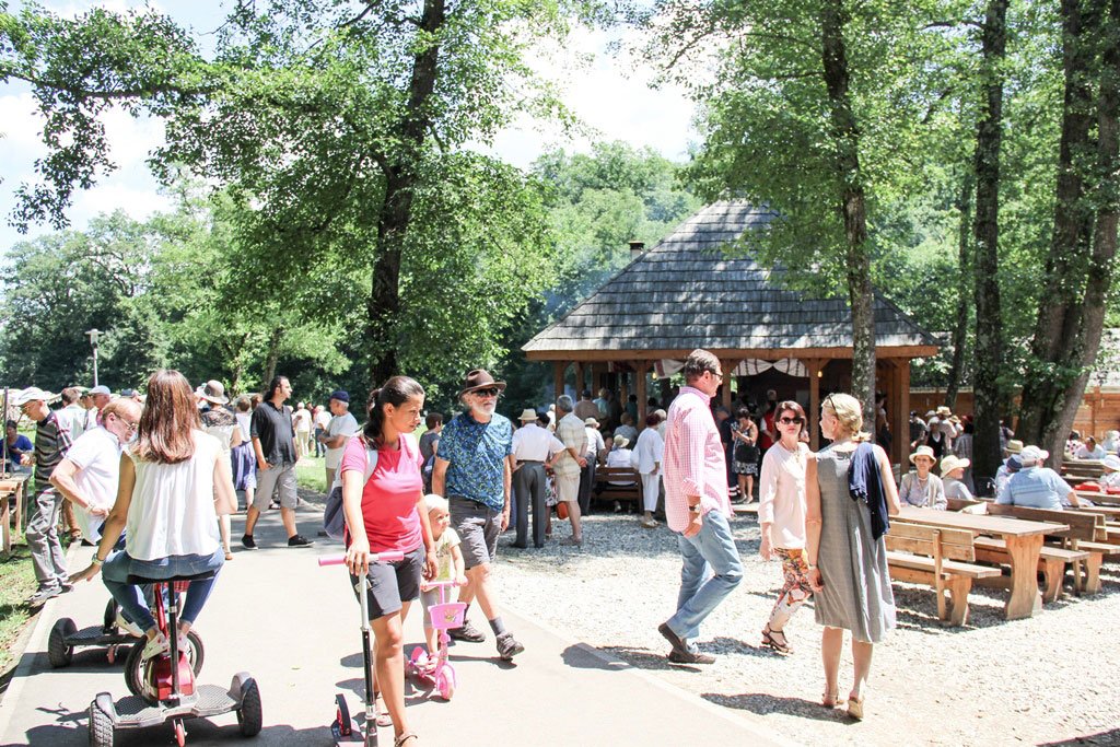 Tradiții și cultură gastronomică de pe Valea Hârtibaciului, în Muzeul din Dumbrava Sibiului 16556