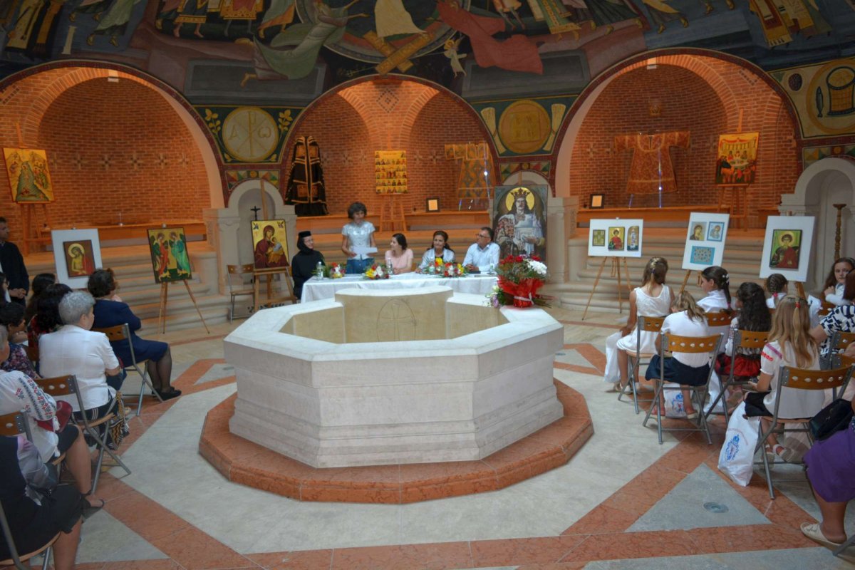 Expoziţie de icoane la Muzeul Mitropolitan din Iaşi 16479