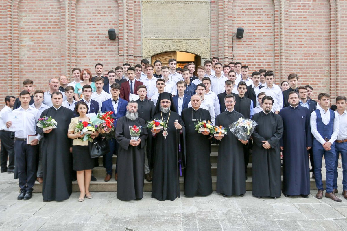 Sfârșit de an școlar la Seminarul Teologic din Buzău 16519