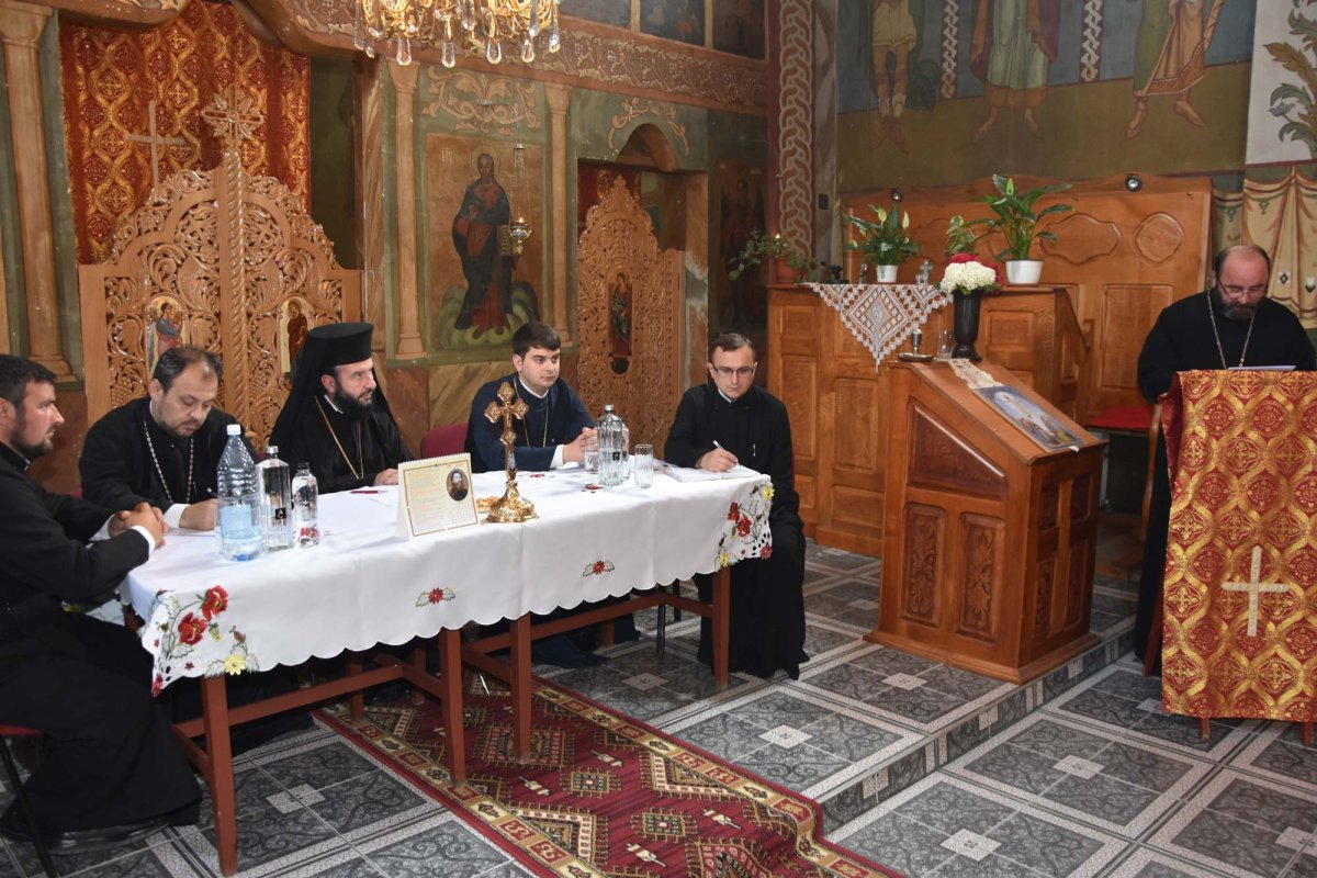 Slujire și dezbateri la Rudăria, judeţul Caraş-Severin 16504