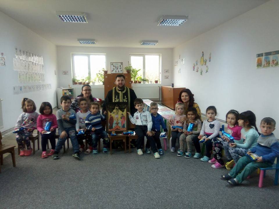 Viitor și speranță în parohia prahoveană Rotari 16748