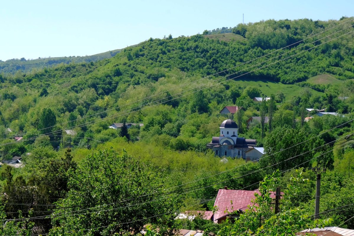 Viitor și speranță în parohia prahoveană Rotari 16751