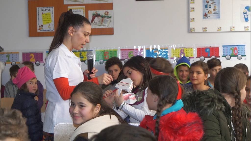 Viitor și speranță în parohia prahoveană Rotari 16755