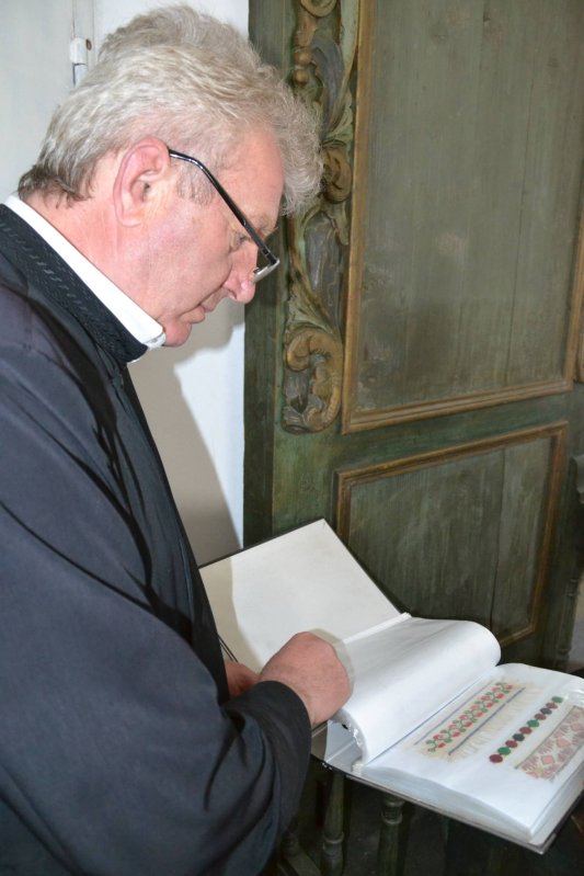 Muzeul Văii Cașinului, depozitar al veșniciei 16441