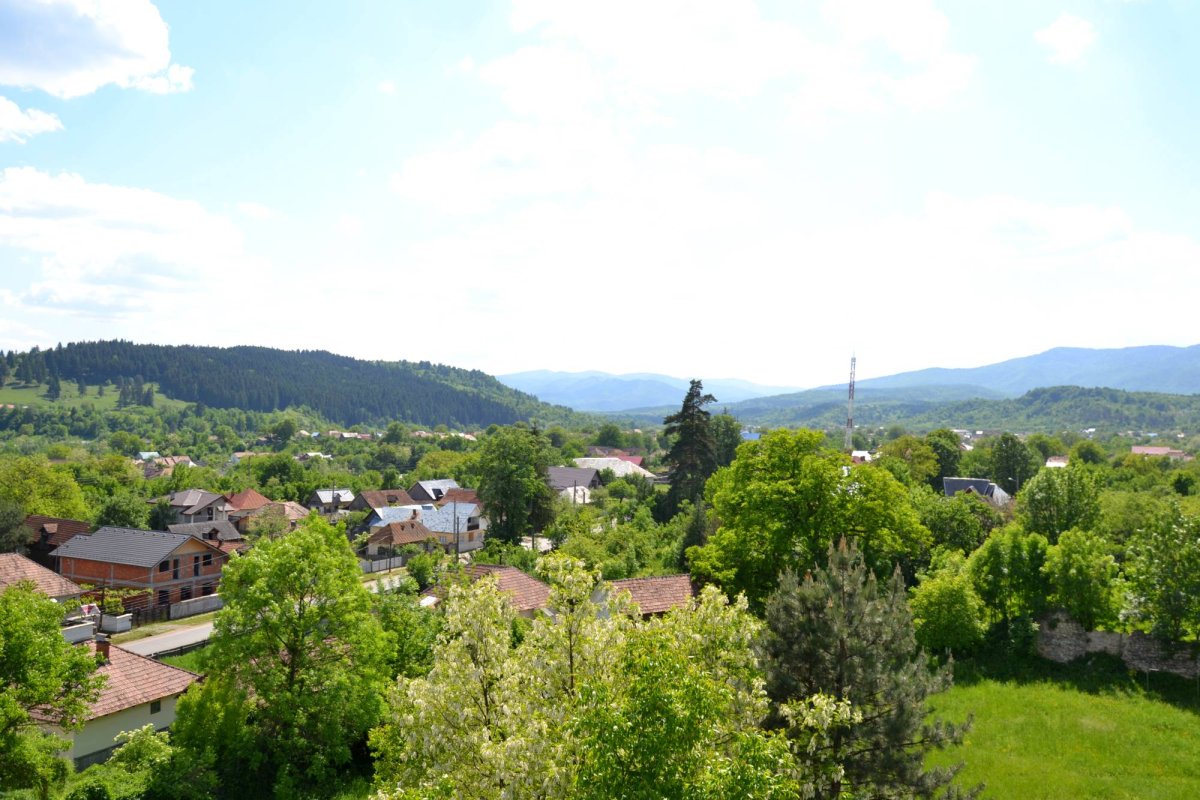 Muzeul Văii Cașinului, depozitar al veșniciei 16448