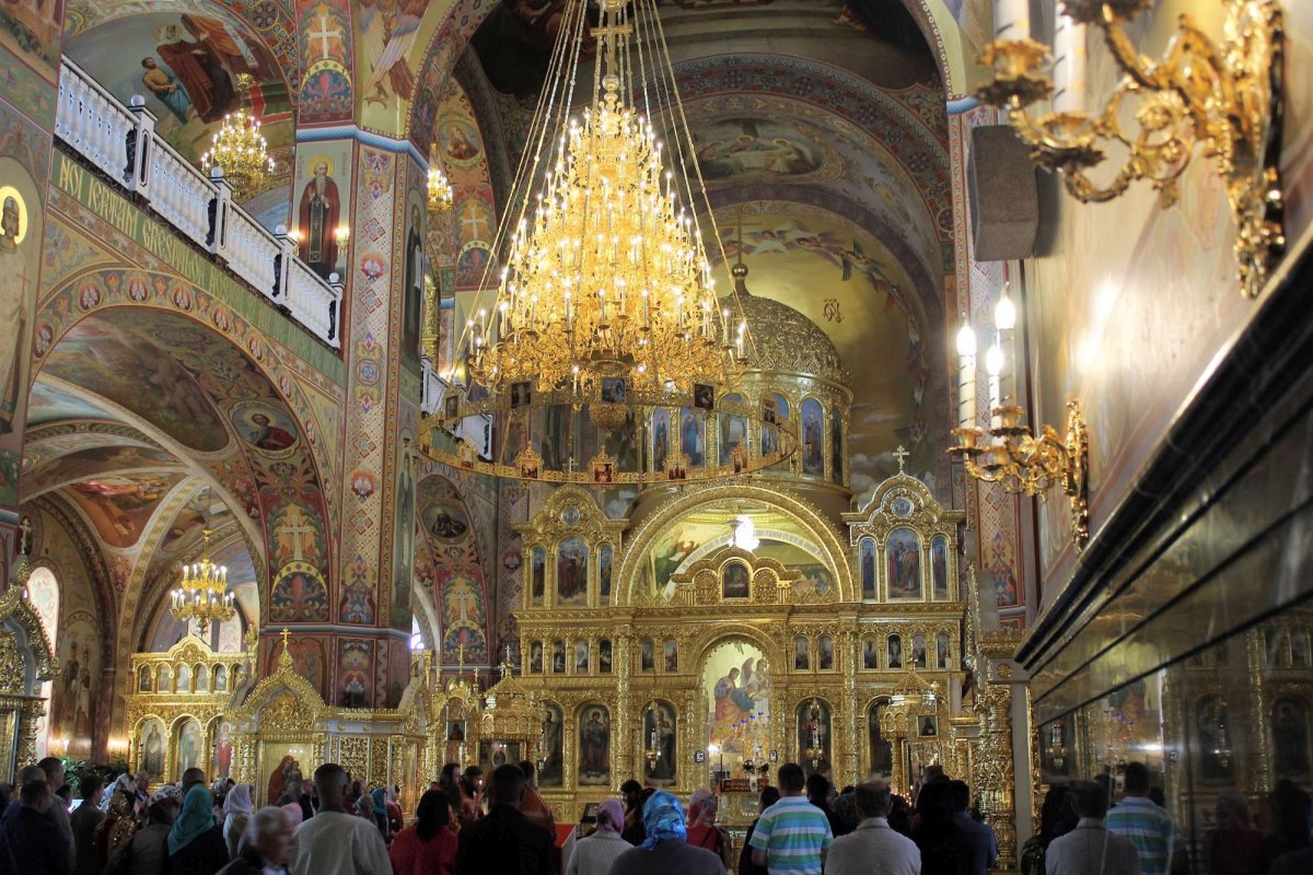 Pelerini clujeni la mănăstiri din Moldova și Ucraina 16413