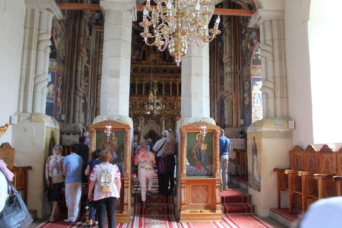 Pelerini clujeni la mănăstiri din Moldova și Ucraina 16423