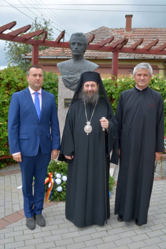 Poetul Mihai Eminescu, comemorat la Apateu, Ungaria 16471