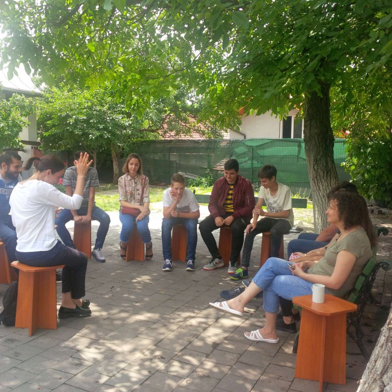 Activităţi catehetice şi filantropice în Parohia Brânduşa 16342