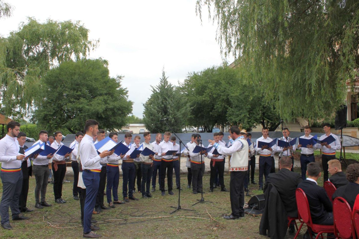 Sfârşit de an şcolar la Seminarul Teologic din Craiova 16340