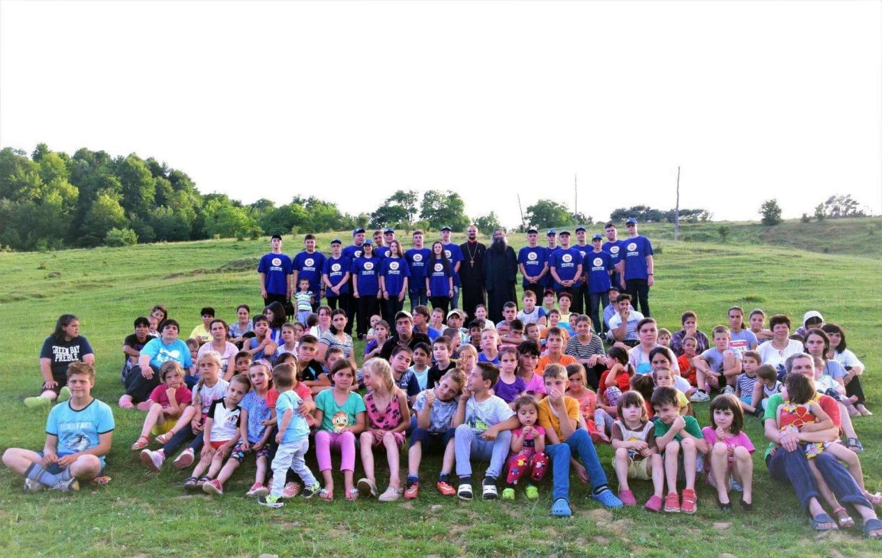 Tabăra de voluntariat „Uniți spre fapte bune”  16221