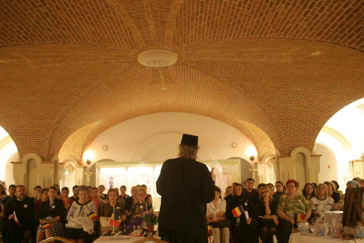 „100 de ani de la Marea Unire“, eveniment organizat de SOFR Iaşi 16129