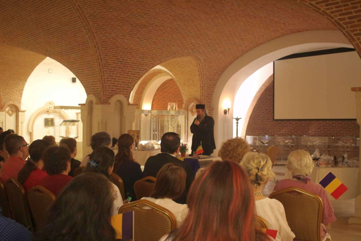 „100 de ani de la Marea Unire“, eveniment organizat de SOFR Iaşi 16130