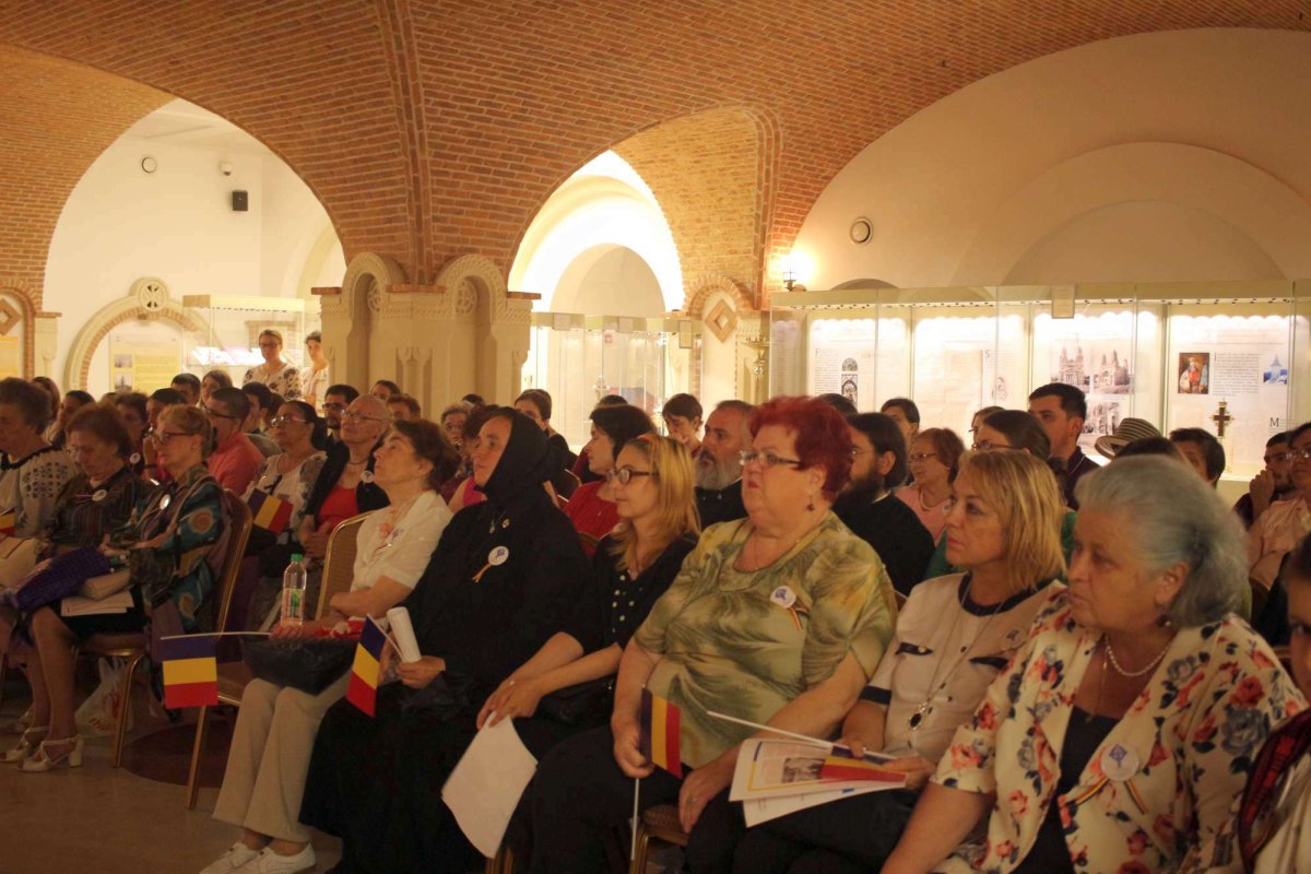 „100 de ani de la Marea Unire“, eveniment organizat de SOFR Iaşi 16133