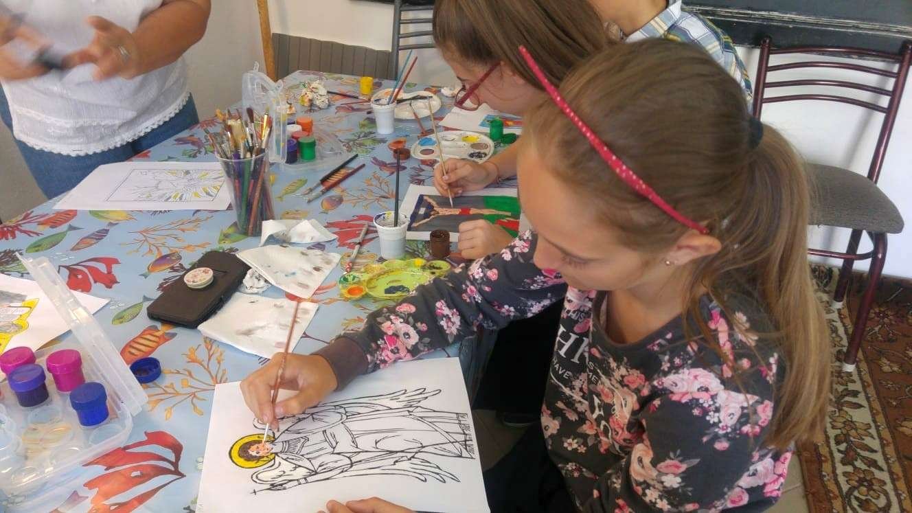 Activităţi pentru tineri în Arhiepiscopia Râmnicului 16148