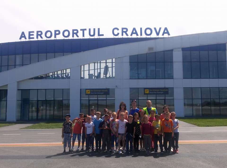 Activităţi pentru tineri în Arhiepiscopia Craiovei 16085