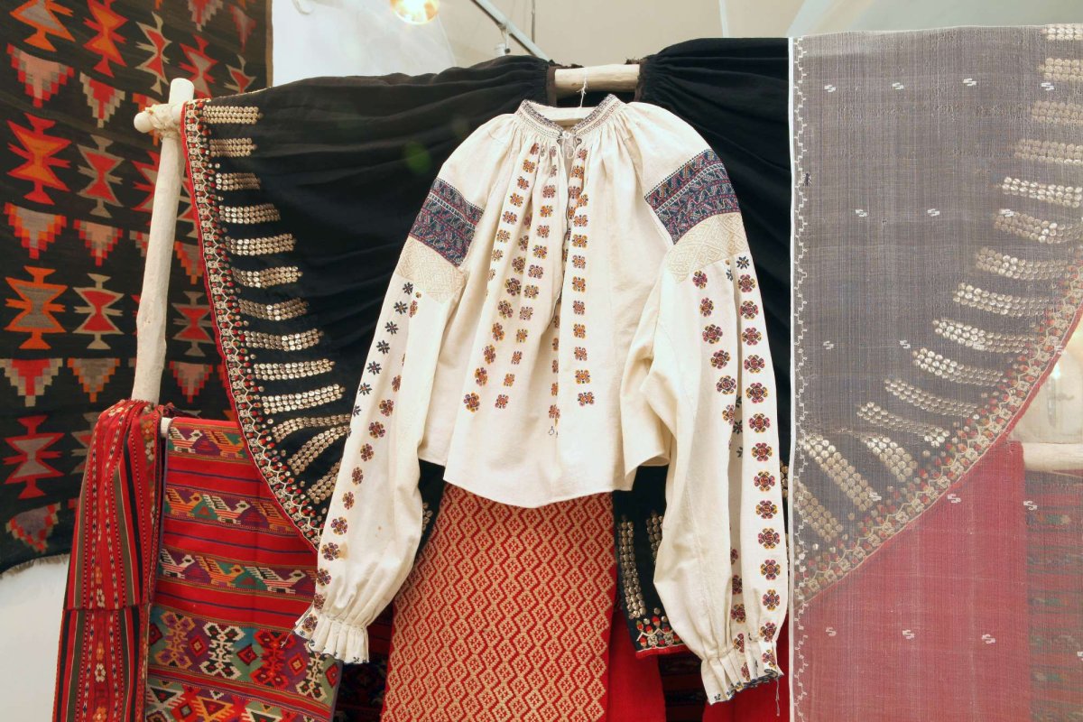 Prestigiul nepieritor al unui obiect de artă: ia 16300