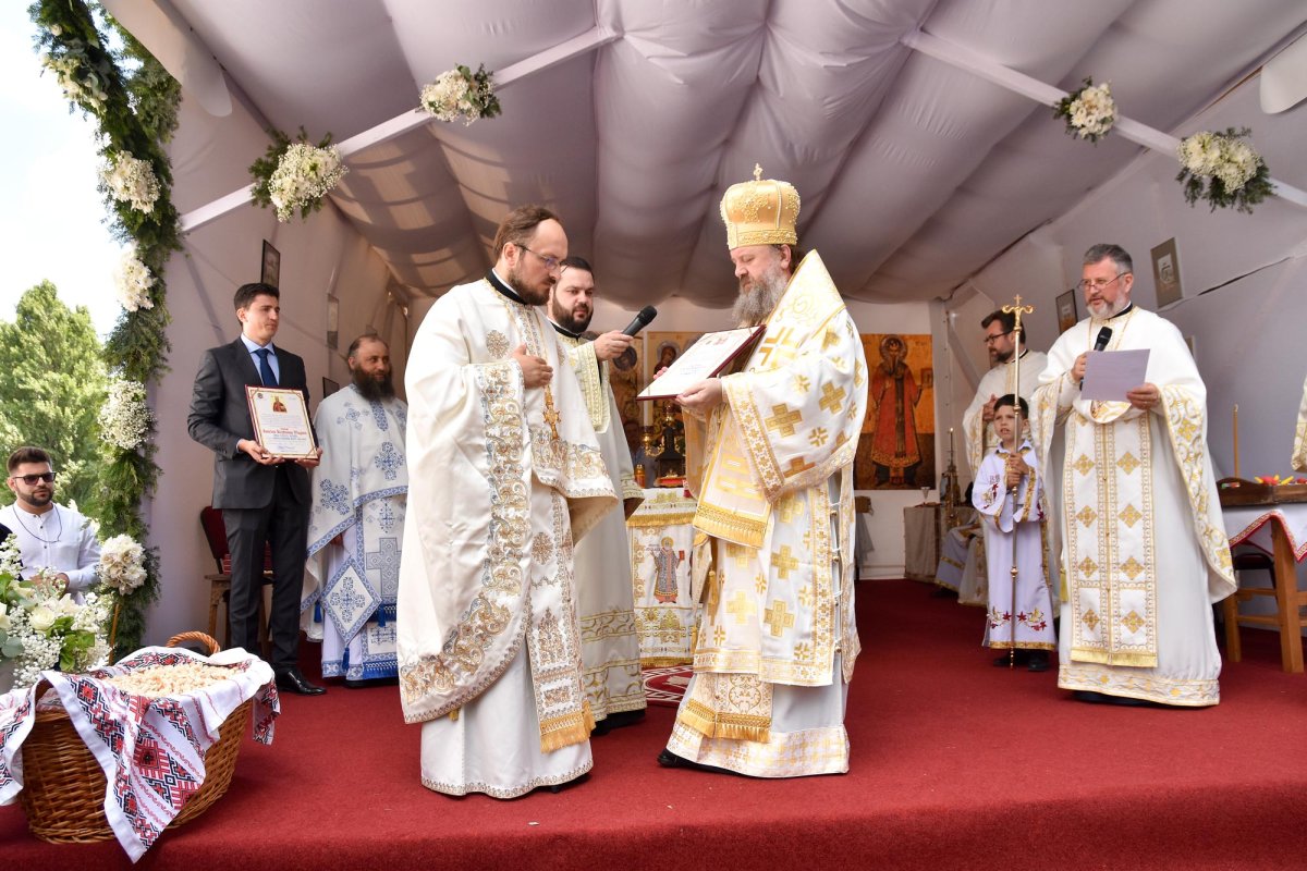 Biserica Bucur Ciobanul a fost resfințită 15987