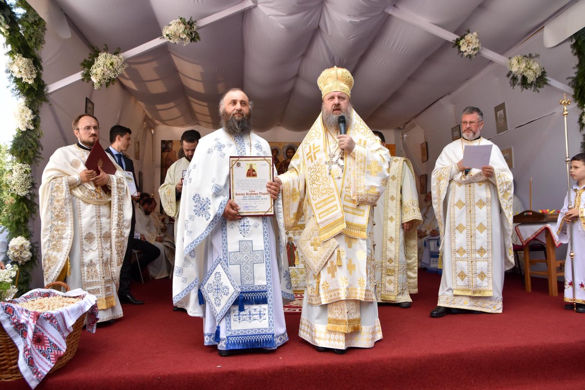 Biserica Bucur Ciobanul a fost resfințită 15988