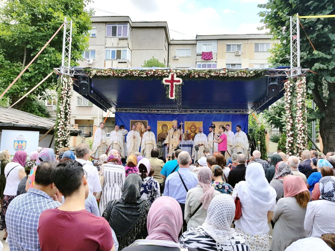 Binecuvântări pentru credincioșii din Capitală 15914