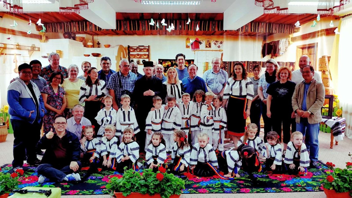 Şezătoare la Şcoala Primară „Sfântul Ioan cel Nou” din Suceava 15854