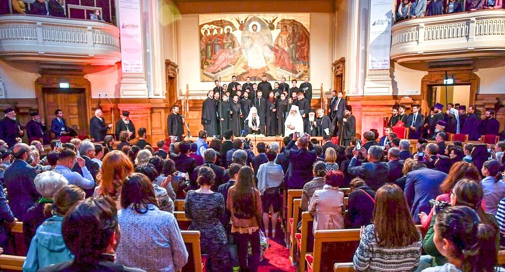 Cultivarea conștiinței unității de credință și de neam prin muzica bisericească 15810