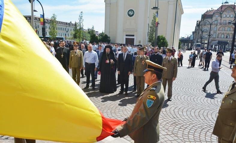 Ceremonii religioase și militare de Ziua Drapelului Național 15681