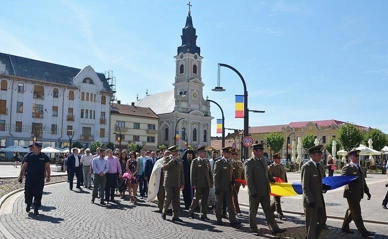Ceremonii religioase și militare de Ziua Drapelului Național 15682