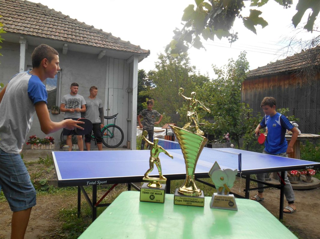 Proiectul misionar-pastoral „Atleţii bucuriei“, în parohiile Chişcăreni şi Sat Nou 15669