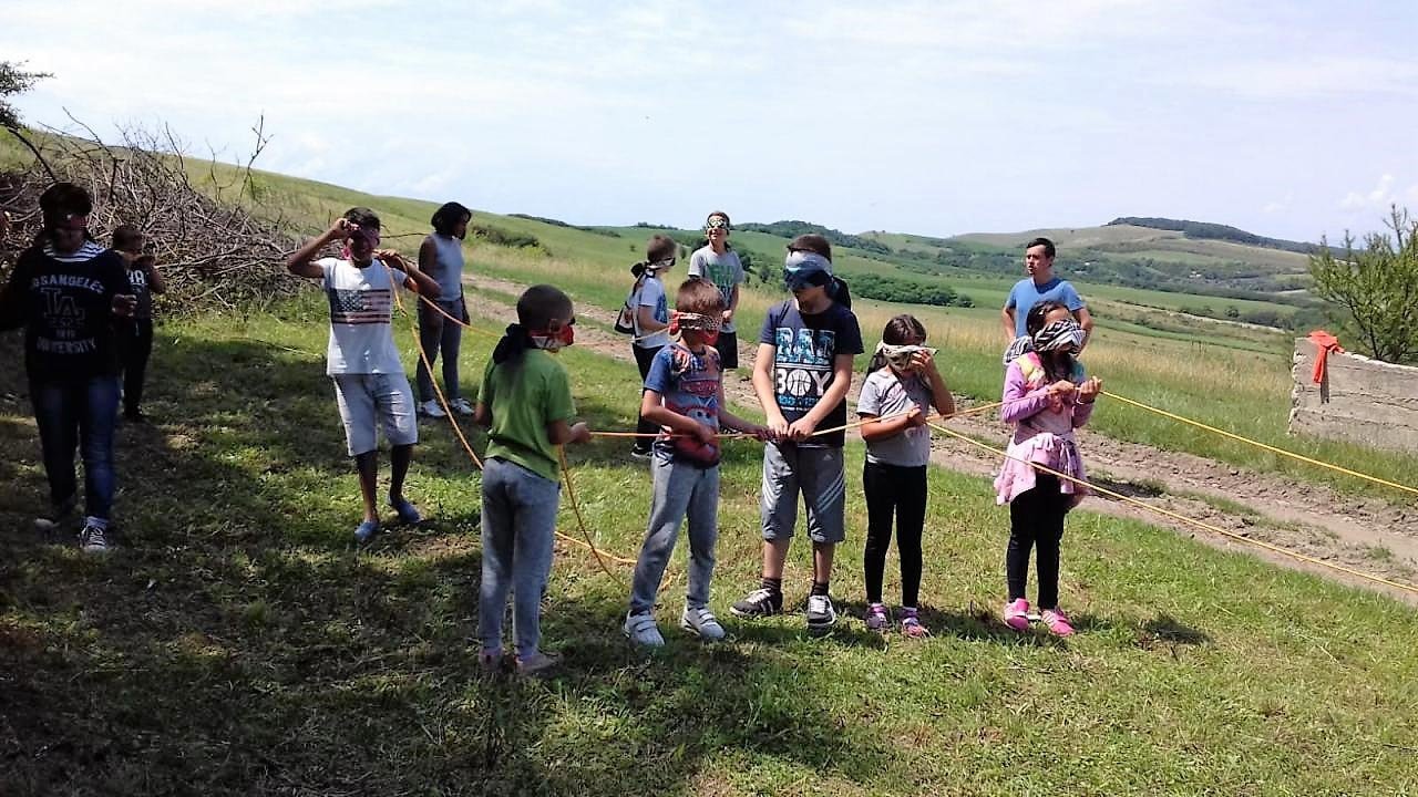Activităţi recreativ-educative cu copiii și tinerii din Protopopiatul Blaj 15532