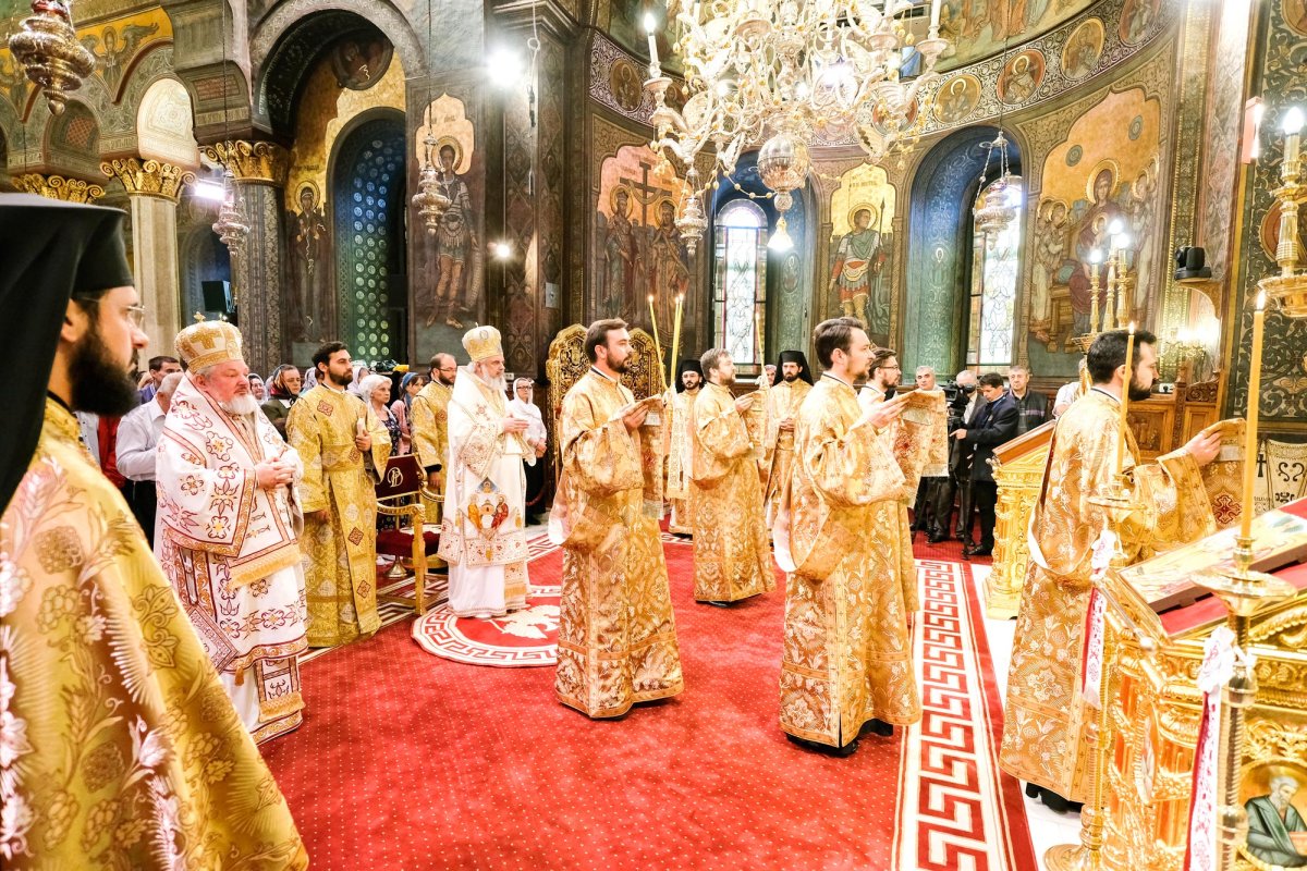 Sfinții Petru și Pavel sărbătoriți la Catedrala Patriarhală 15554