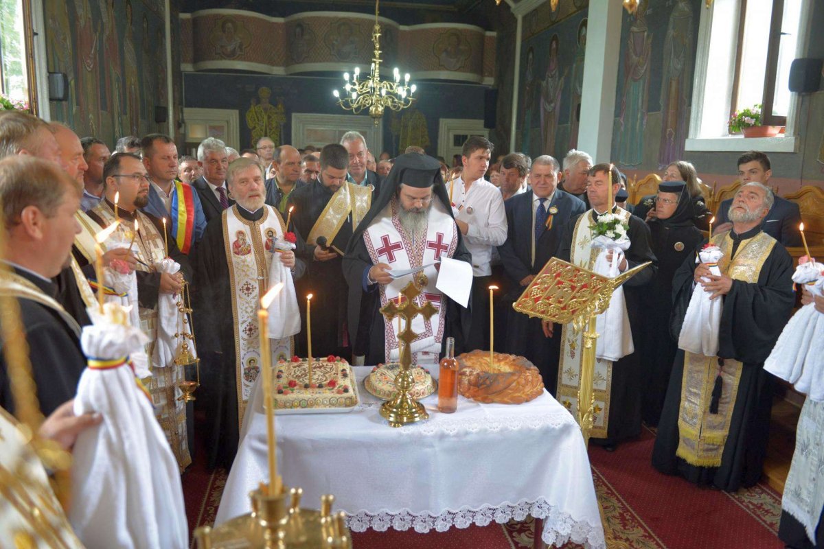 Simpozionul „Mitropolitul Veniamin Costachi - 250 de ani de la naştere“ 15443