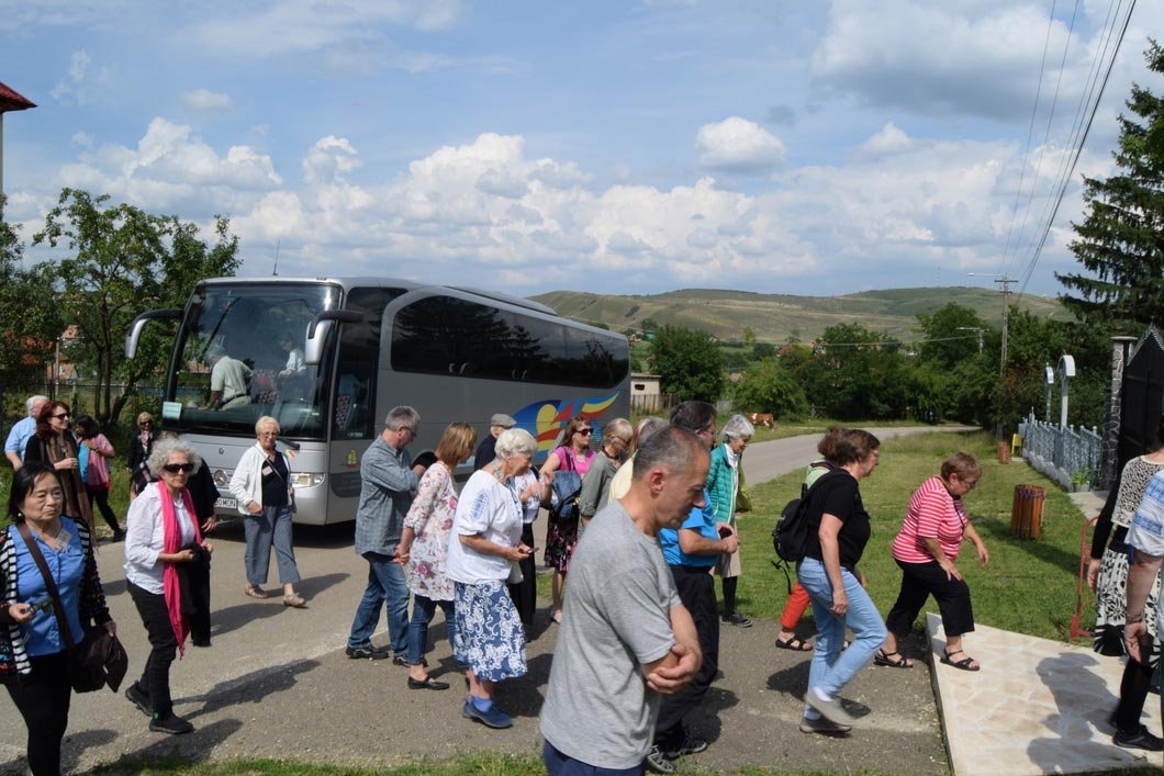 Biserica veche din Berchieșu, Cluj, punct de atracție pentru turiștii străini 15297