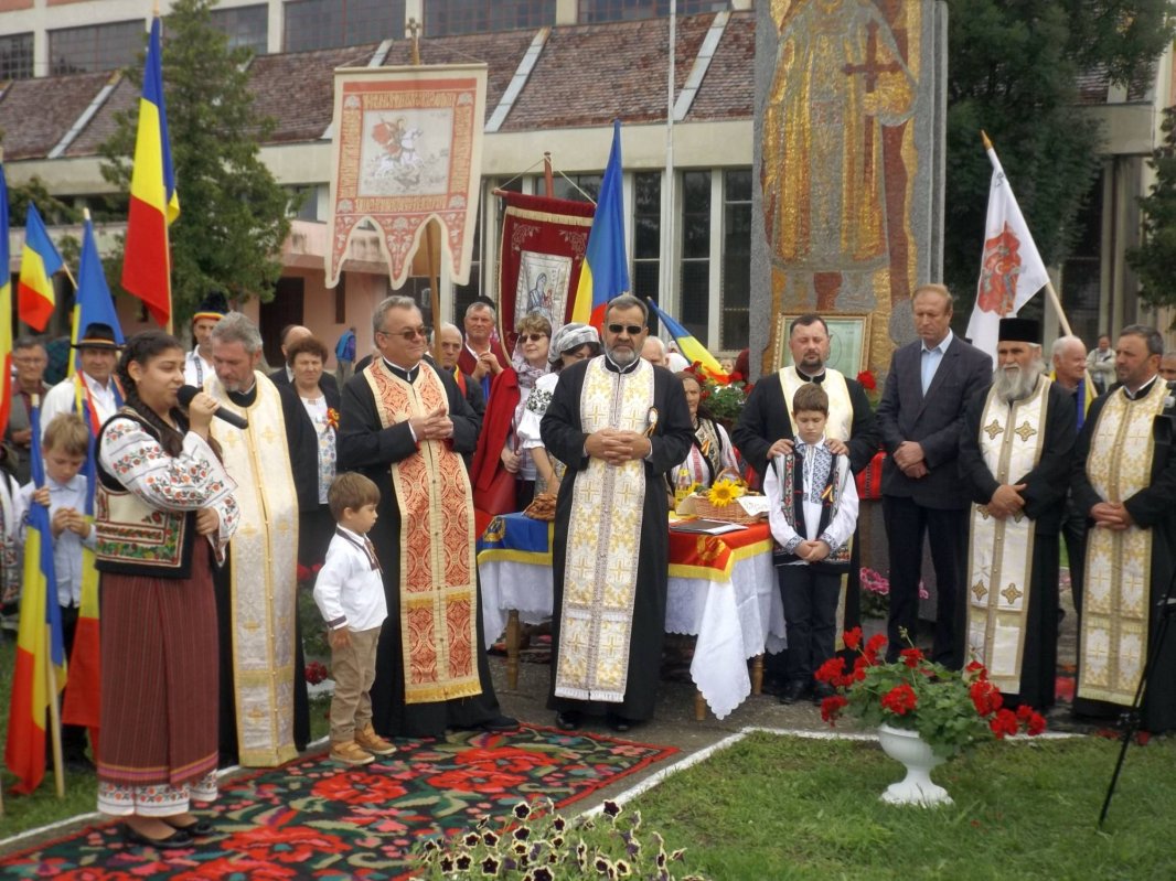 Cinstirea Marelui Voievod Ştefan cel Mare şi Sfânt în Protopopiatul Buhuşi 15284