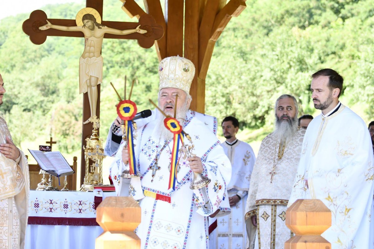 Sfântul Voievod Ștefan cel Mare, cinstit la mănăstirea clujeană de la Vad 15288