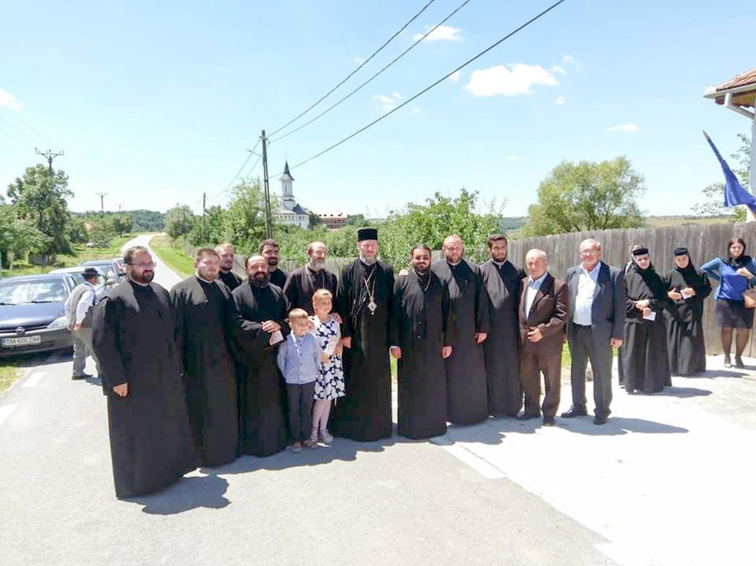 Sfântul Voievod Ștefan cel Mare sărbătorit la Mănăstirea Dobrești 15321