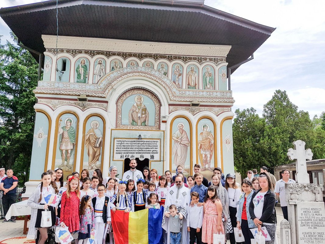 Lecția de istorie de la Parohia Vintilă Vodă 15240
