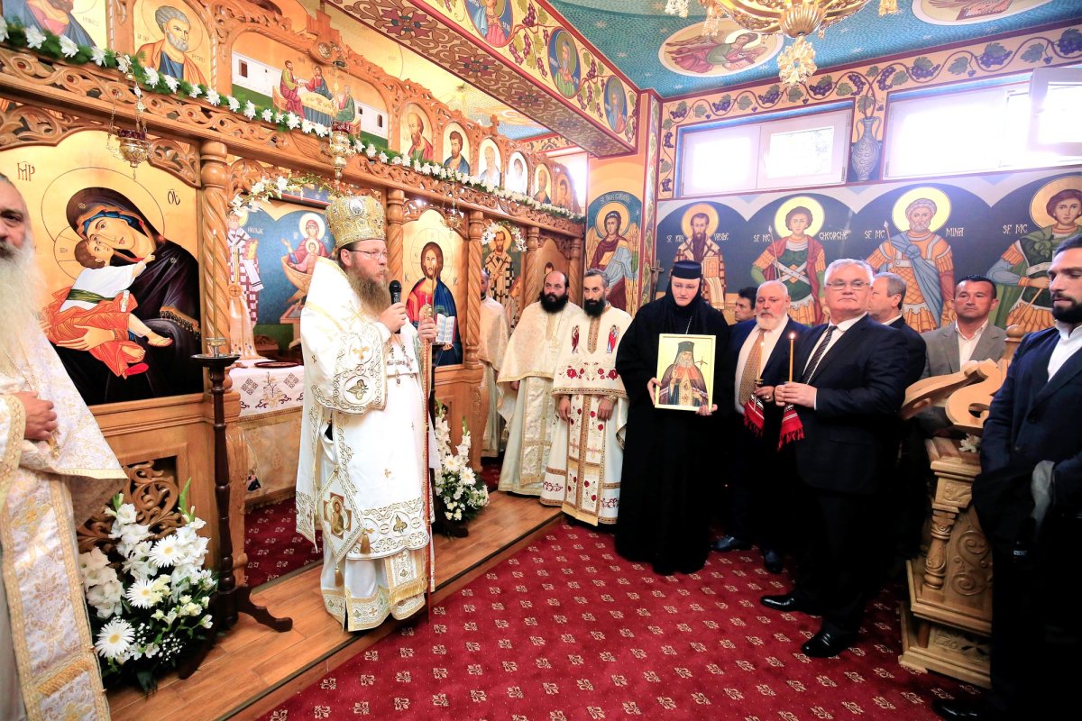 Târnosirea capelei noului Spital Orășenesc din Întorsura Buzăului 15209