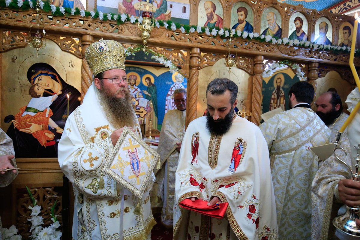 Târnosirea capelei noului Spital Orășenesc din Întorsura Buzăului 15211