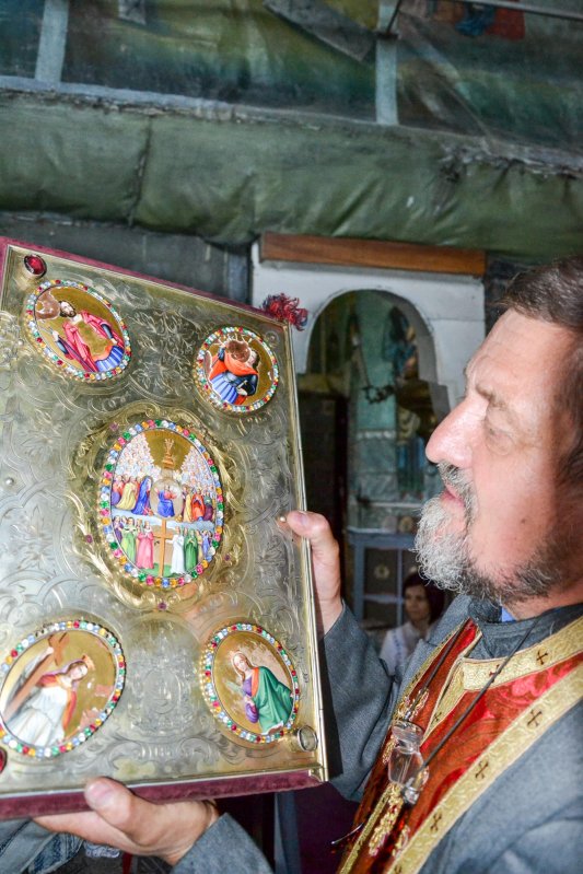 Bisericile boierului Anastasie Bașotă 15167