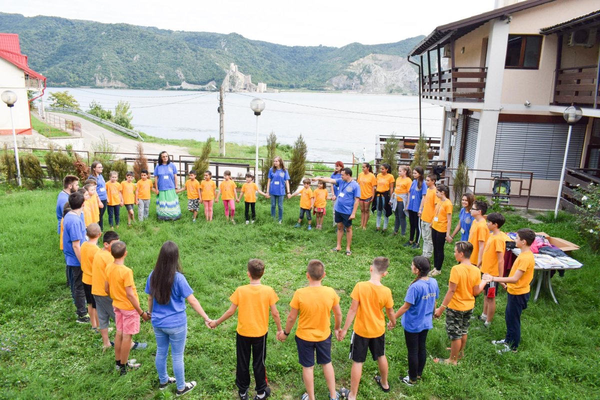 „Credință și artă pentru toți” la Coronini 15138