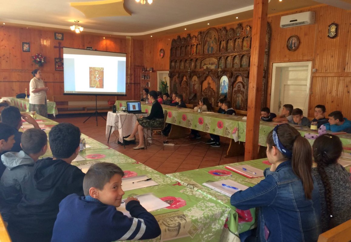 Şcoala parohială de vară, sub semnul bucuriei duhovniceşti 14826