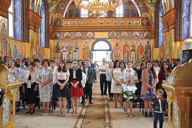 Slujiri arhierești în Duminica a șasea după Rusalii 14833