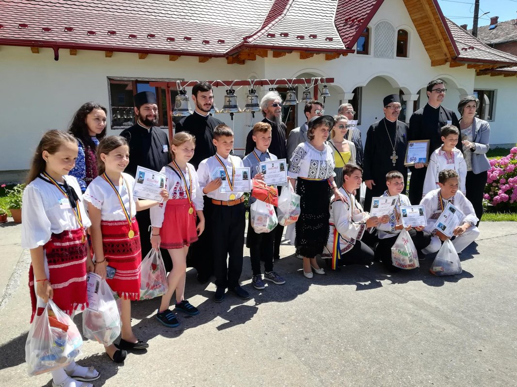 A XIV-a ediție a Festivalului de Toacă de la Victoria 14761