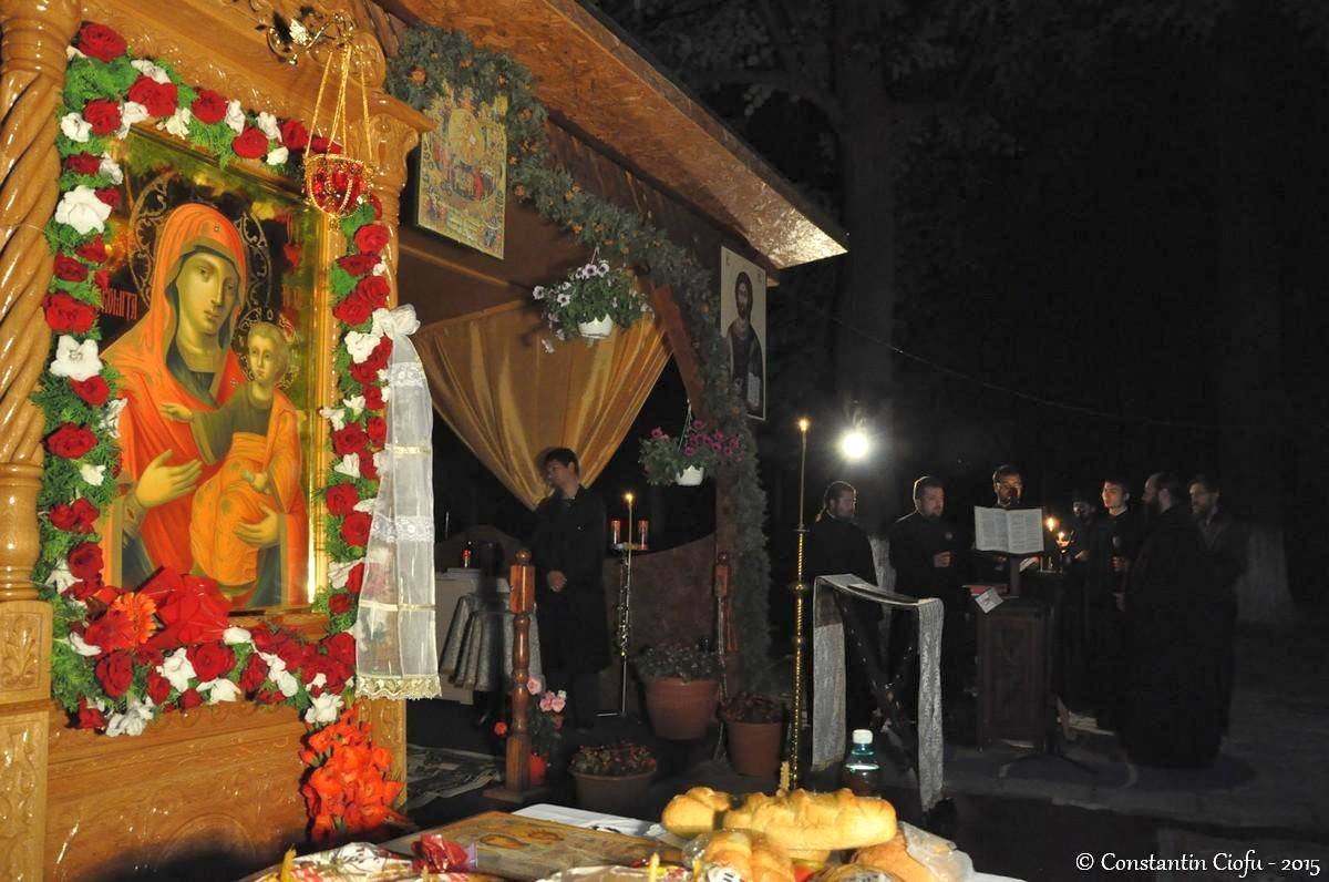 Cinstirea Icoanei Maicii Domnului „Prodromiţa“ 14674