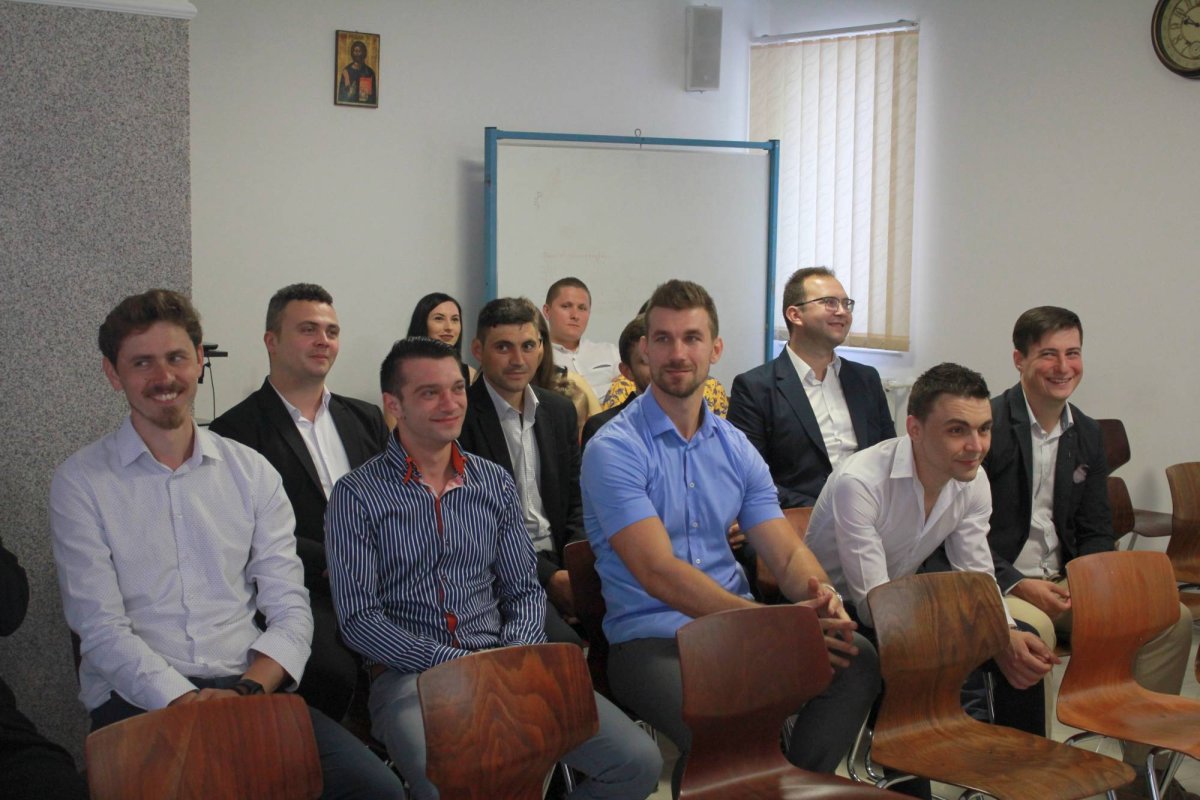 Emoţii deosebite la revederea Promoţiei 2008, la Seminarul Teologic Dorohoi 14507