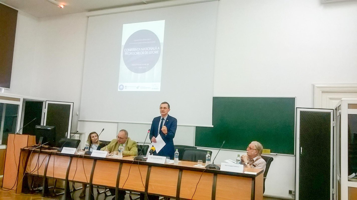 „Profesorul de istorie nu are o meserie, ci o misiune” 14579