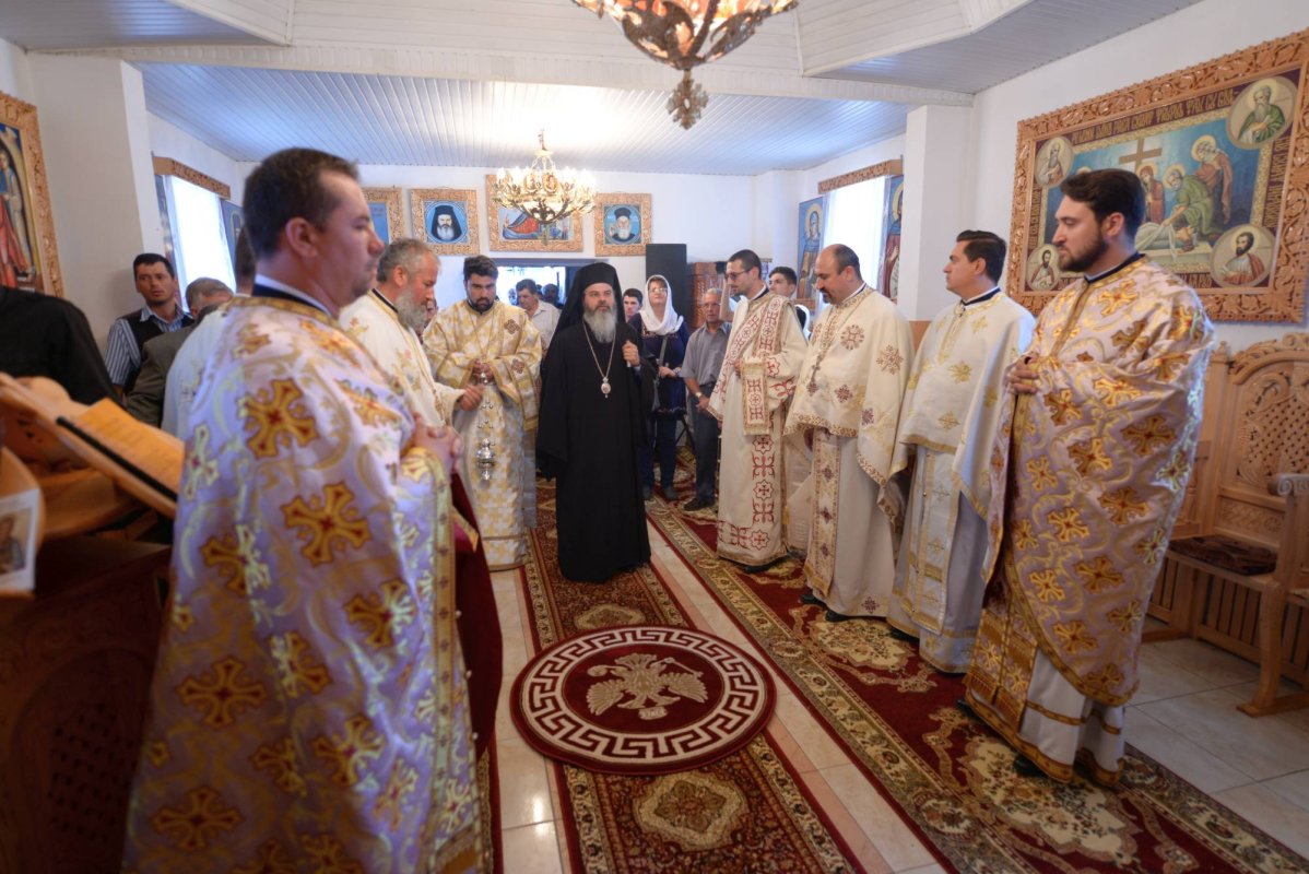 PS Ignatie, la Tătărăni: „Omul neglijent cu sine însuşi este un om neglijent şi cu cei din jurul său“ 14494