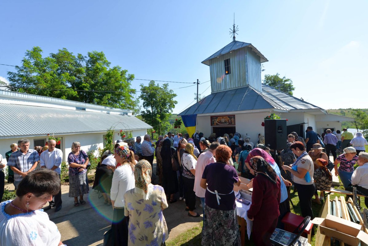 PS Ignatie, la Tătărăni: „Omul neglijent cu sine însuşi este un om neglijent şi cu cei din jurul său“ 14496